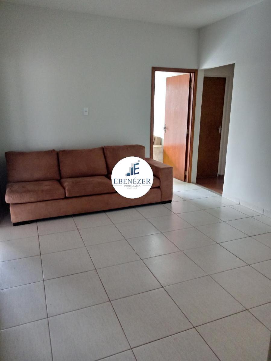 Casa para alugar com 4 quartos, 180m² - Foto 4