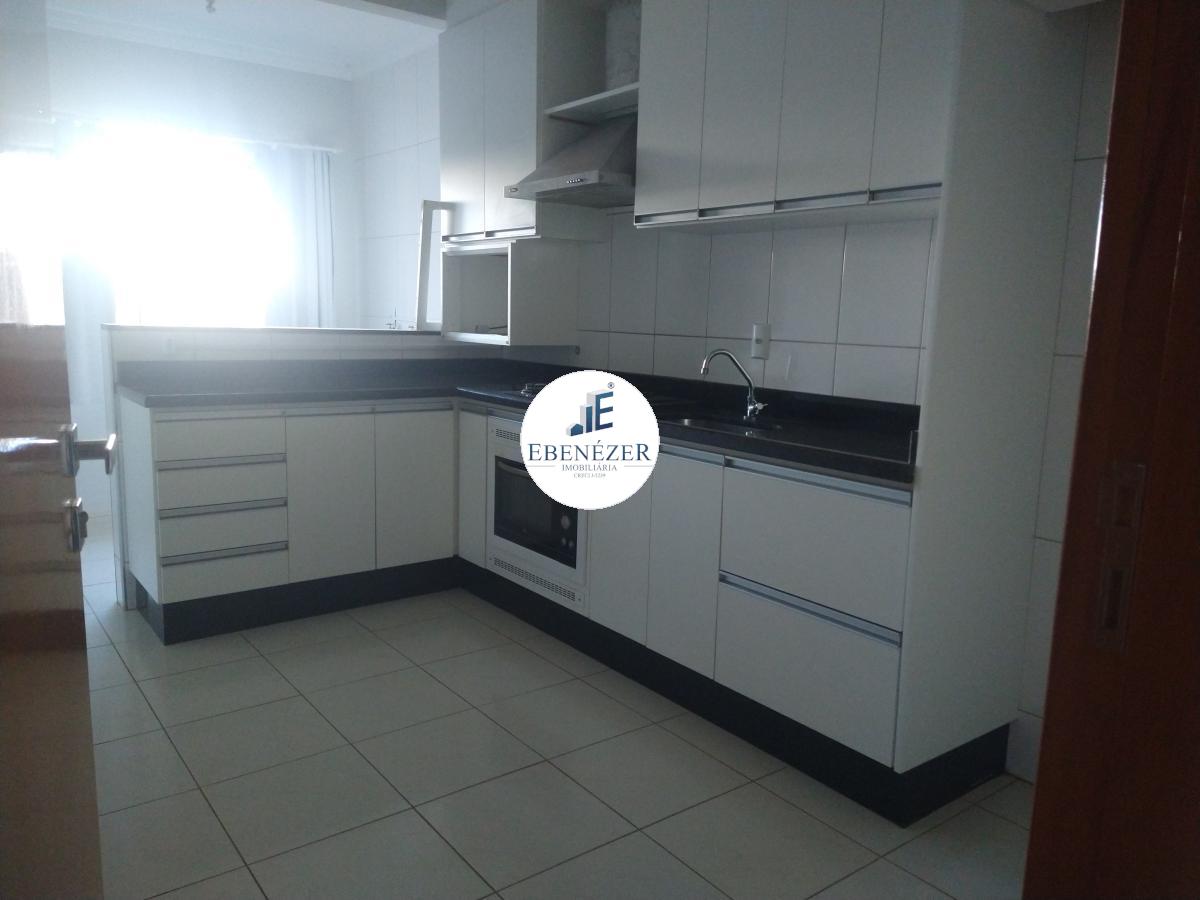 Apartamento à venda com 3 quartos, 102m² - Foto 7