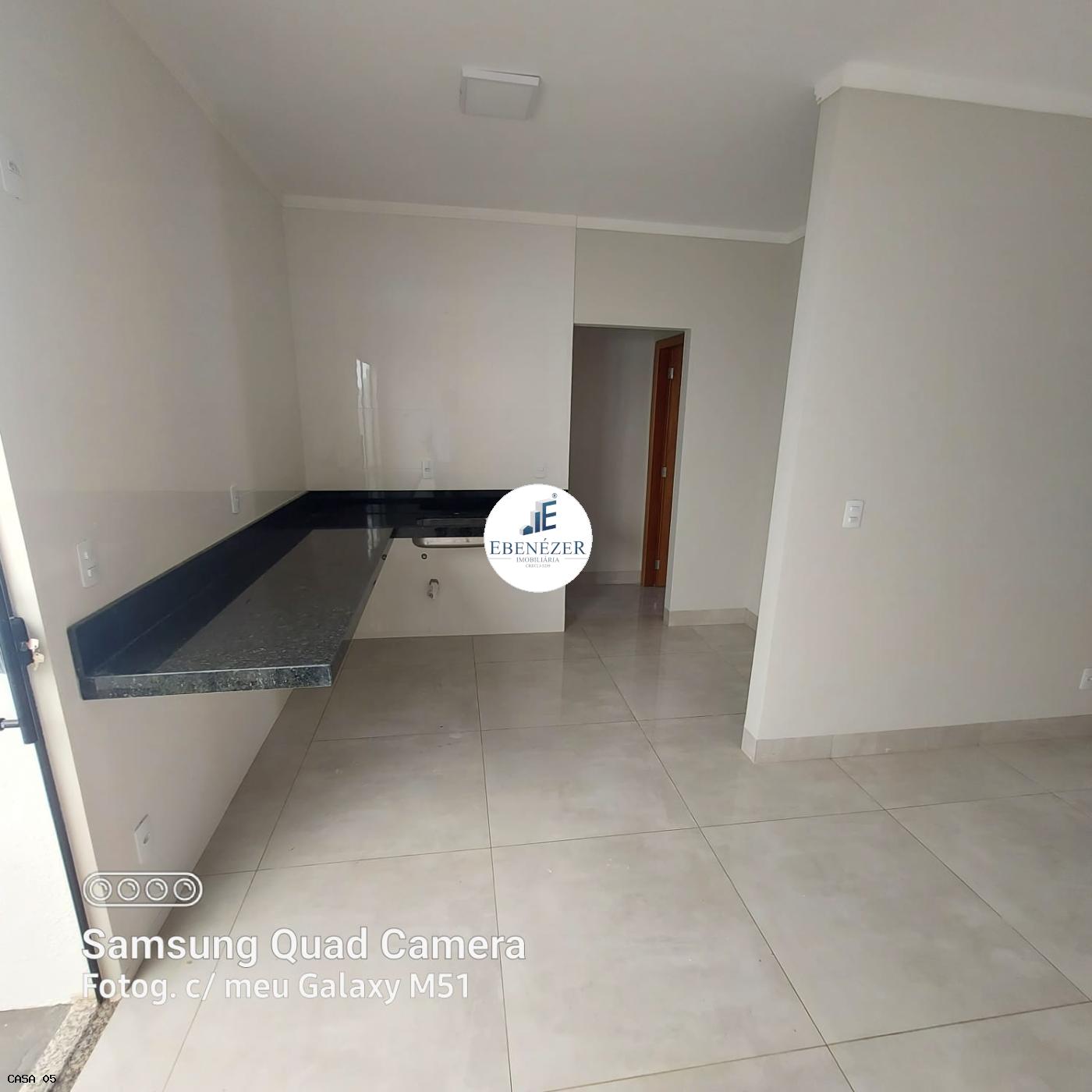 Casa à venda com 2 quartos, 100m² - Foto 5